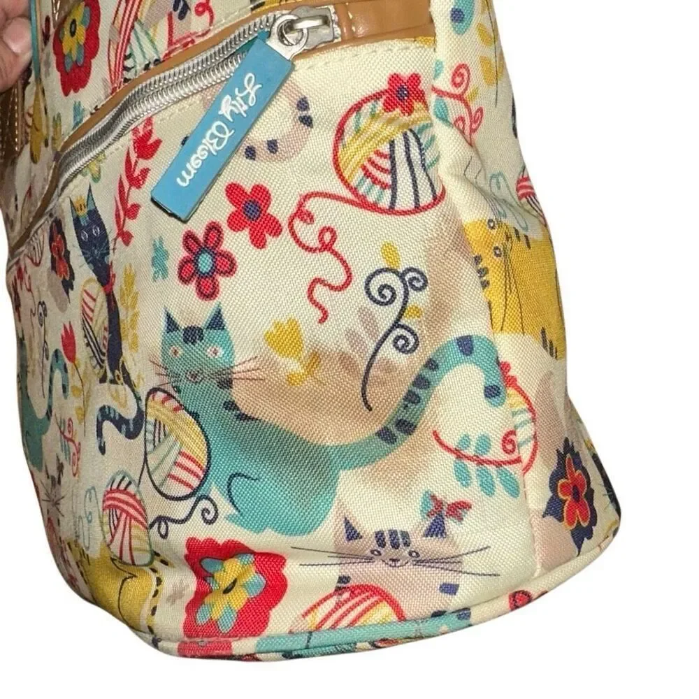 Lily Bloom insulated lunch bag Furry Friends kitty cats adorable friends on it